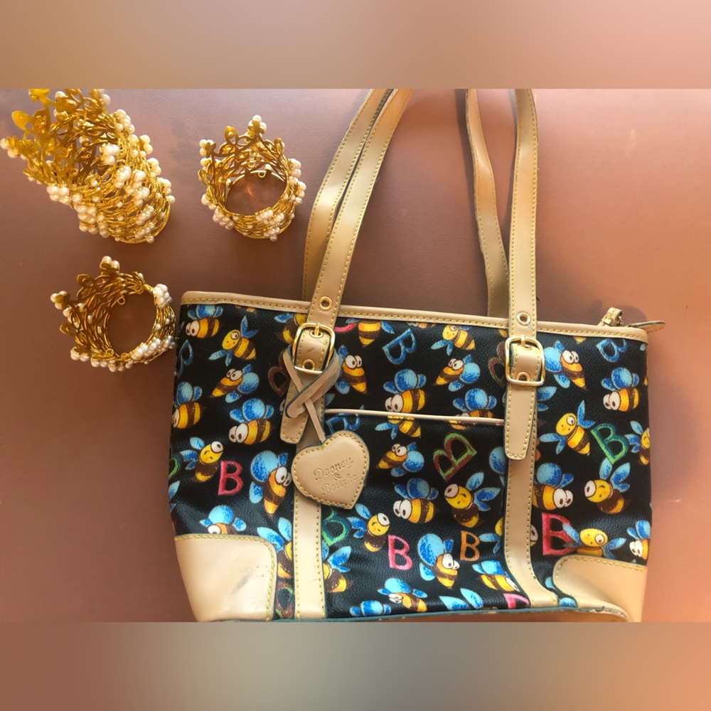 Dooney and Bourke Bumblebee bag!